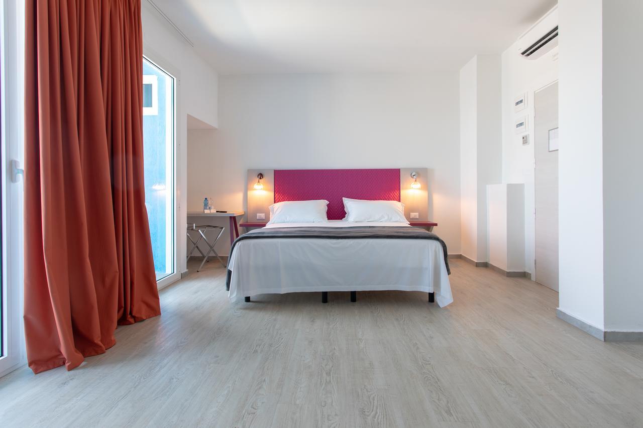Hotel Rainbow ***S Rimini Exterior photo