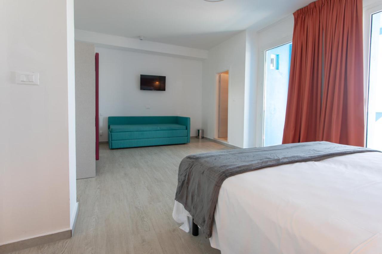 Hotel Rainbow ***S Rimini Exterior photo